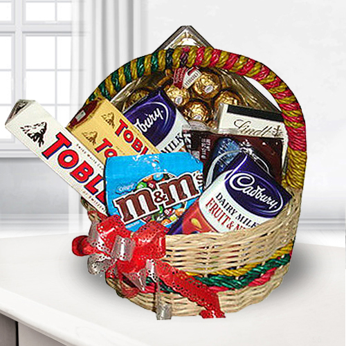 Sweet Choco Basket-Send Christmas Chocolate Gift Baskets