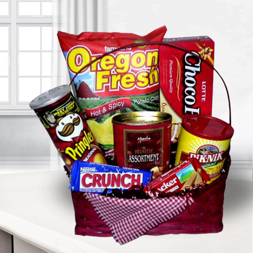 Tasty Snacks Hamper-Thank You Gift Basket For Coworkers