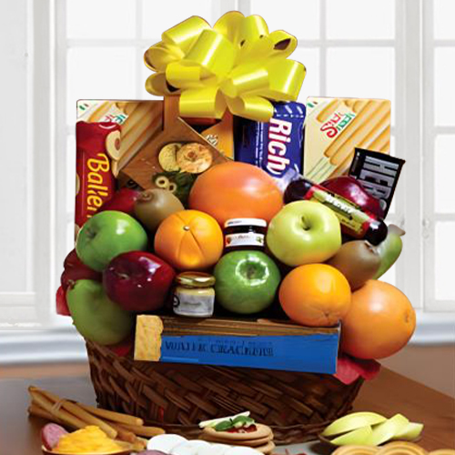 Fruits And Snacks Hamper