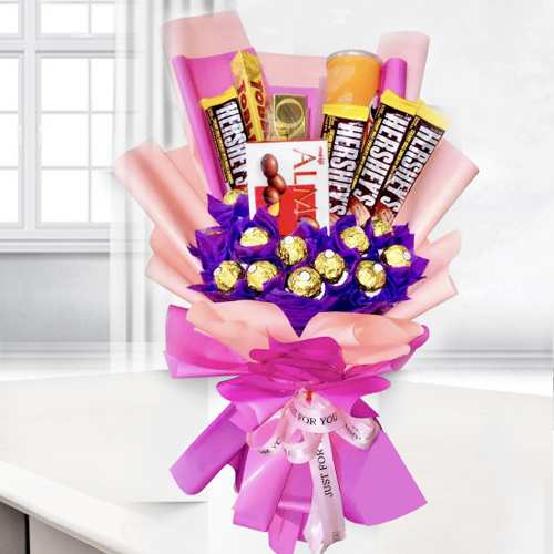 Tempting Choco Bouquet-Chocolate Gifts For Mom's Birthday