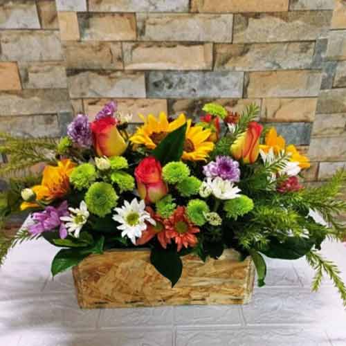 Arrangement Sweet Surprises-Congratulation Flowers Delivery