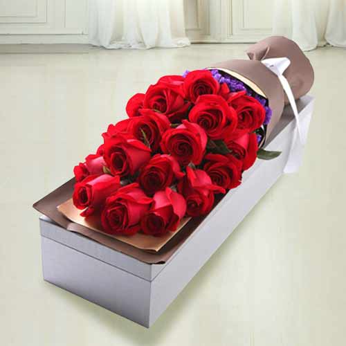 18 Red Rose Bouquet-Roses Valentines Delivery