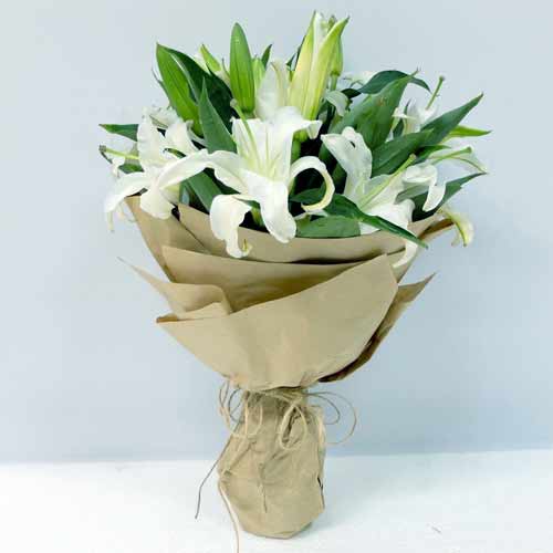 3 Stallk Lily Bouquet